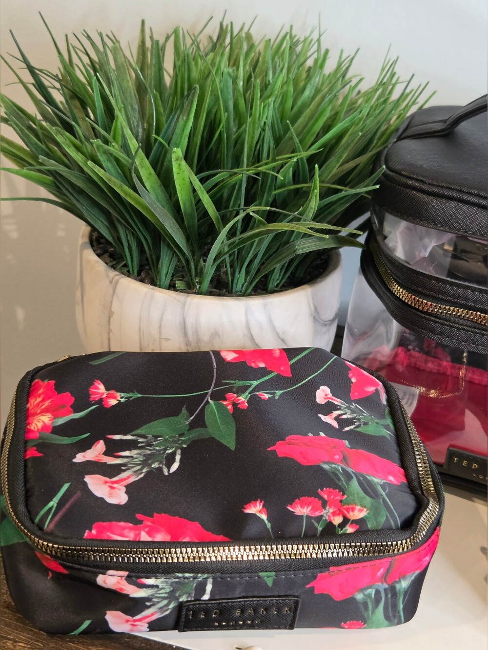 Ted Baker Black Clear & Floral Cosmetic Cases, Set Of 4 - Picture 8 of 9